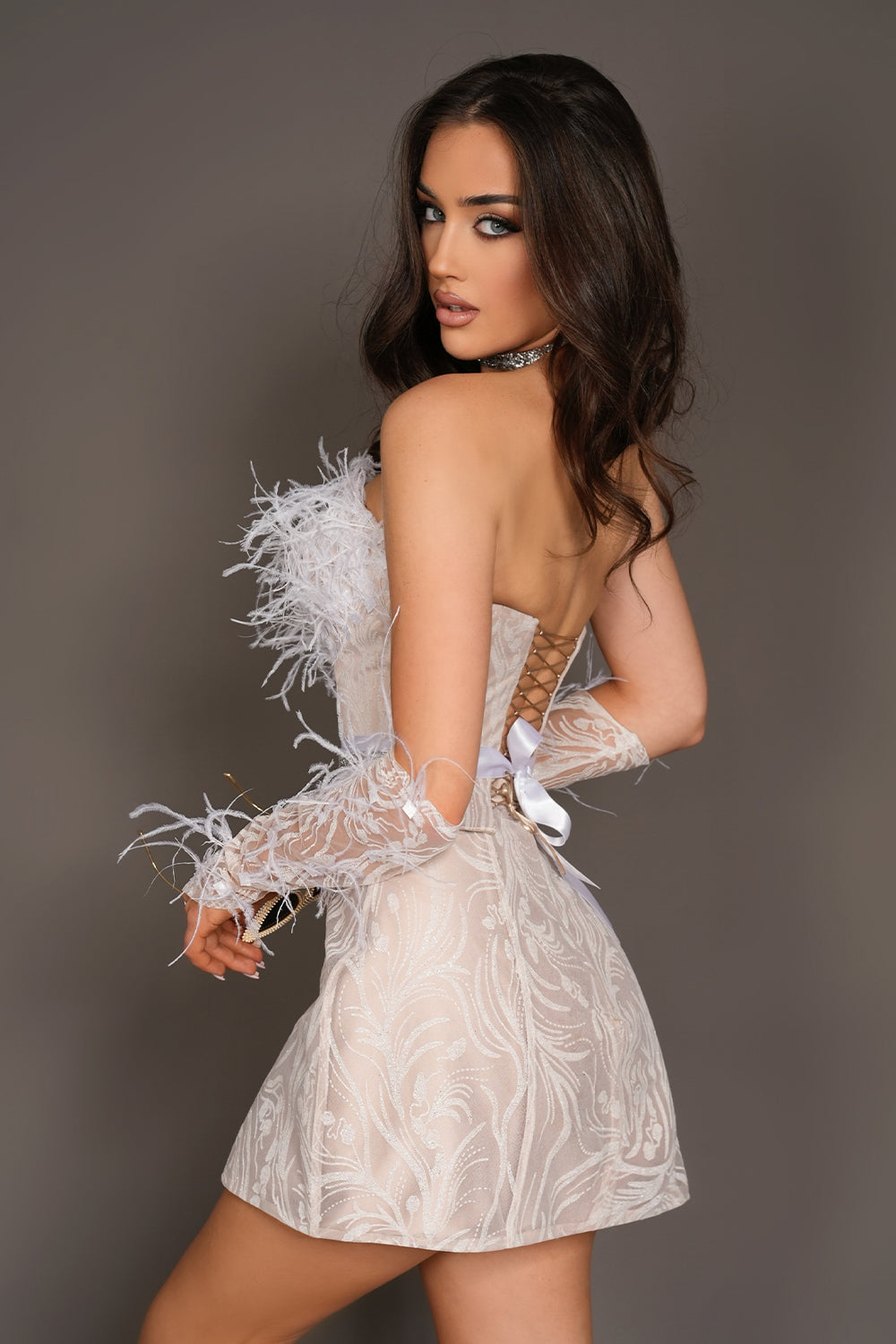 GLOVES GLITTER LACE FEATHERS WHITE