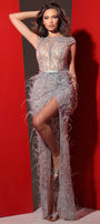 MAXI CONJUNTO TOP CON FALDA SAPPHIRE ЕNCAJE BRILLANTE PLUMAS PLATEADO CON NUDE