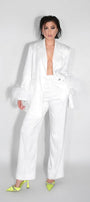 MAXI CONJUNTO 3 PIEZAS CHAQUETA Y PANTALON GRETA SATÍN PLUMAS BLANCO