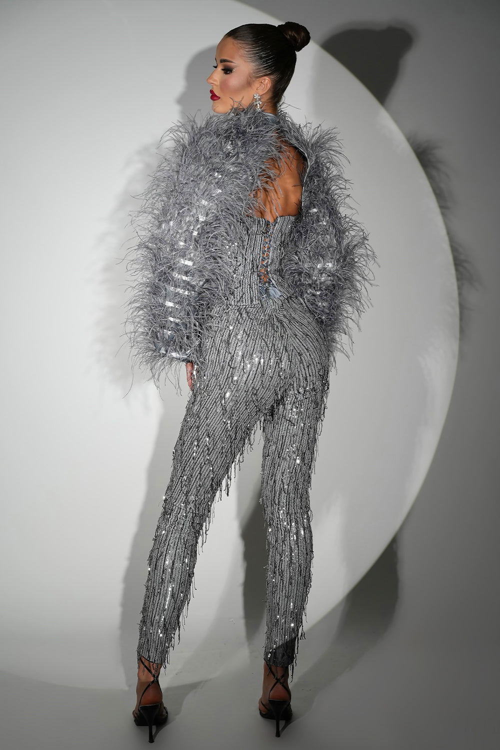 SLEEVES SATIN FEATHERS GRAY