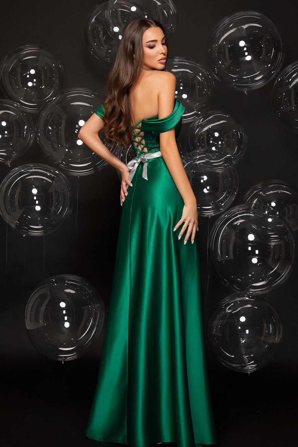 ДЪЛЪГ СЕТ ТОП С ПОЛА ELIANA ДАНТЕЛА ГЛИТЕР САТЕН ТЪМНО ЗЕЛЕН