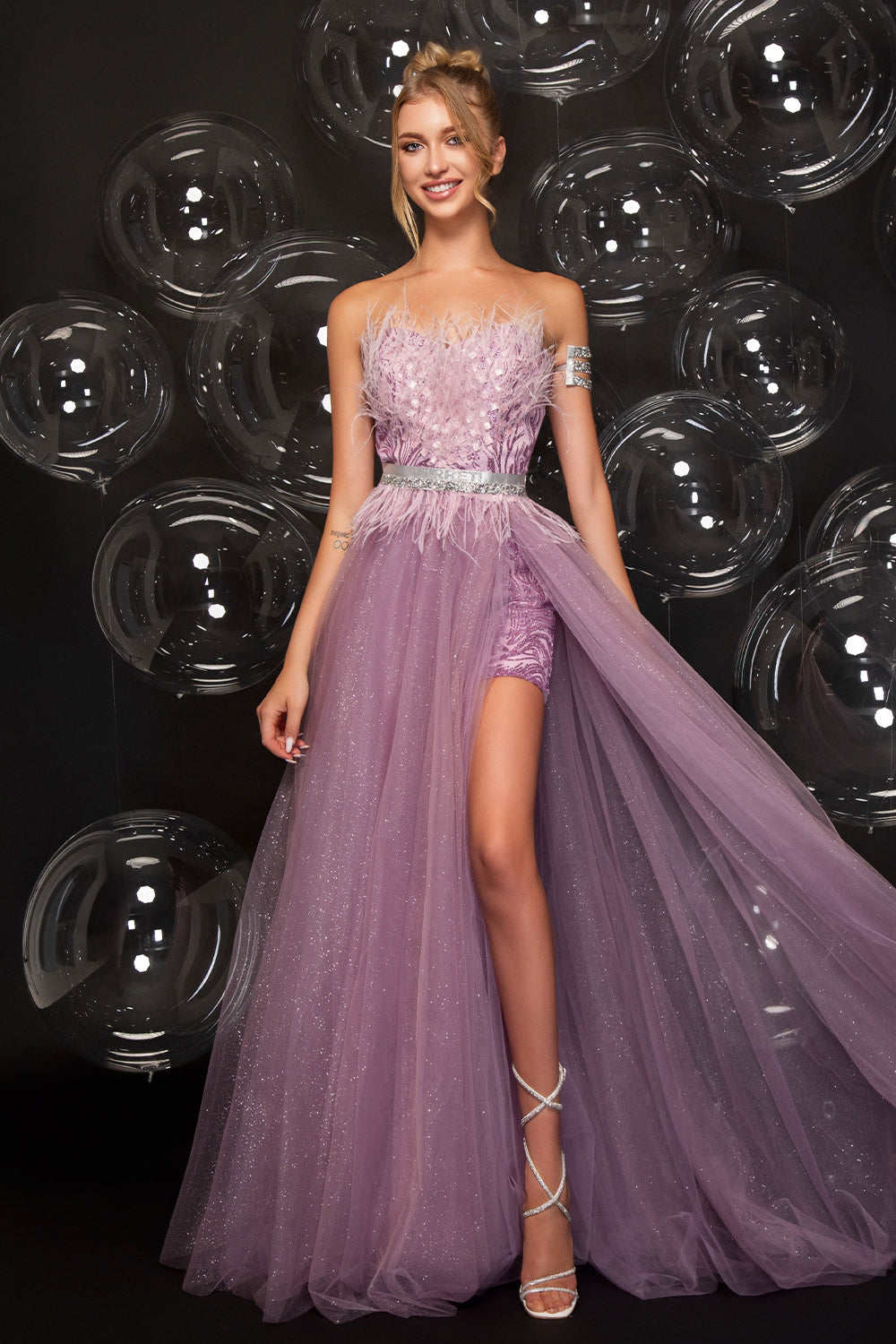 ДЪЛЪГ СЕТ ТОП С ПАНТАЛОН И ШЛЕЙФ CALLIOPE ДАНТЕЛА ГЛИТЕР ТЮЛ БРОКАТ ЛАВАНДУЛА