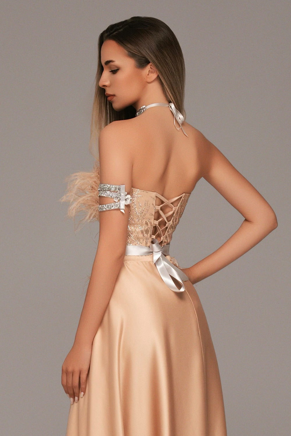 ΜΆΞΙ ΣΕΤ ΤΟΠ ΜΕ ΦΟΎΣΤΑ MAISY ΓΚΛΊΤΕΡ ΔΑΝΤΈΛΑ ΦΤΕΡΑ ΣΑΤΈΝ ΧΡΥΣΌΣ