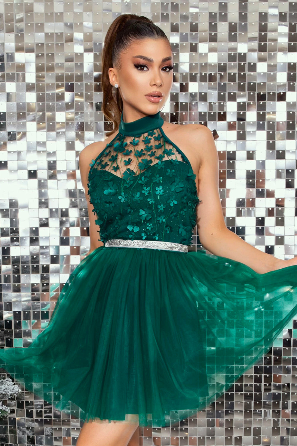 МИНИ РОКЛЯ NOVA ДАНТЕЛА ТЮЛ ТЪМНОЗЕЛЕН