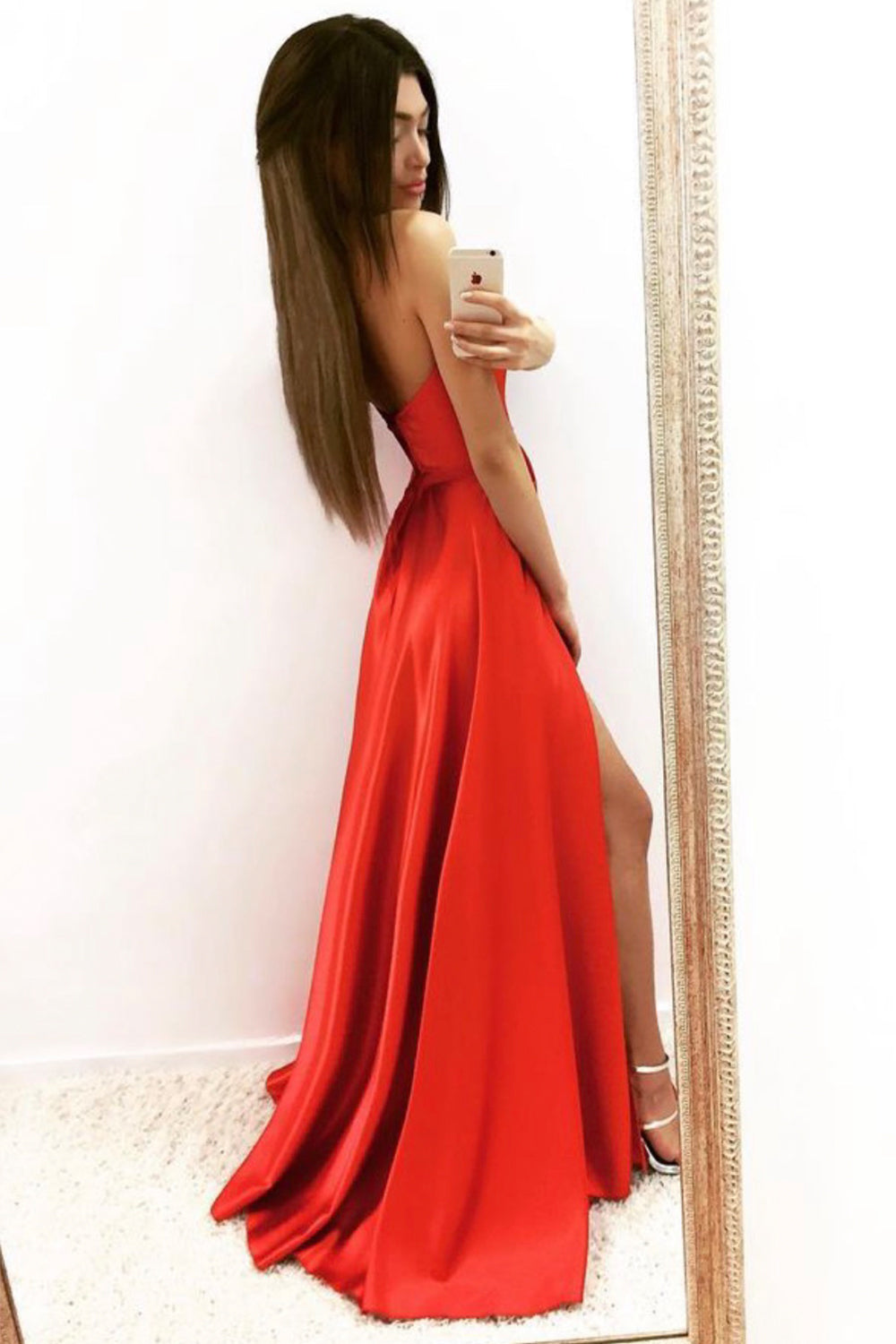 ДЪЛЪГ СЕТ ТОП С ПОЛА CELIN САТЕН ЧЕРВЕН
