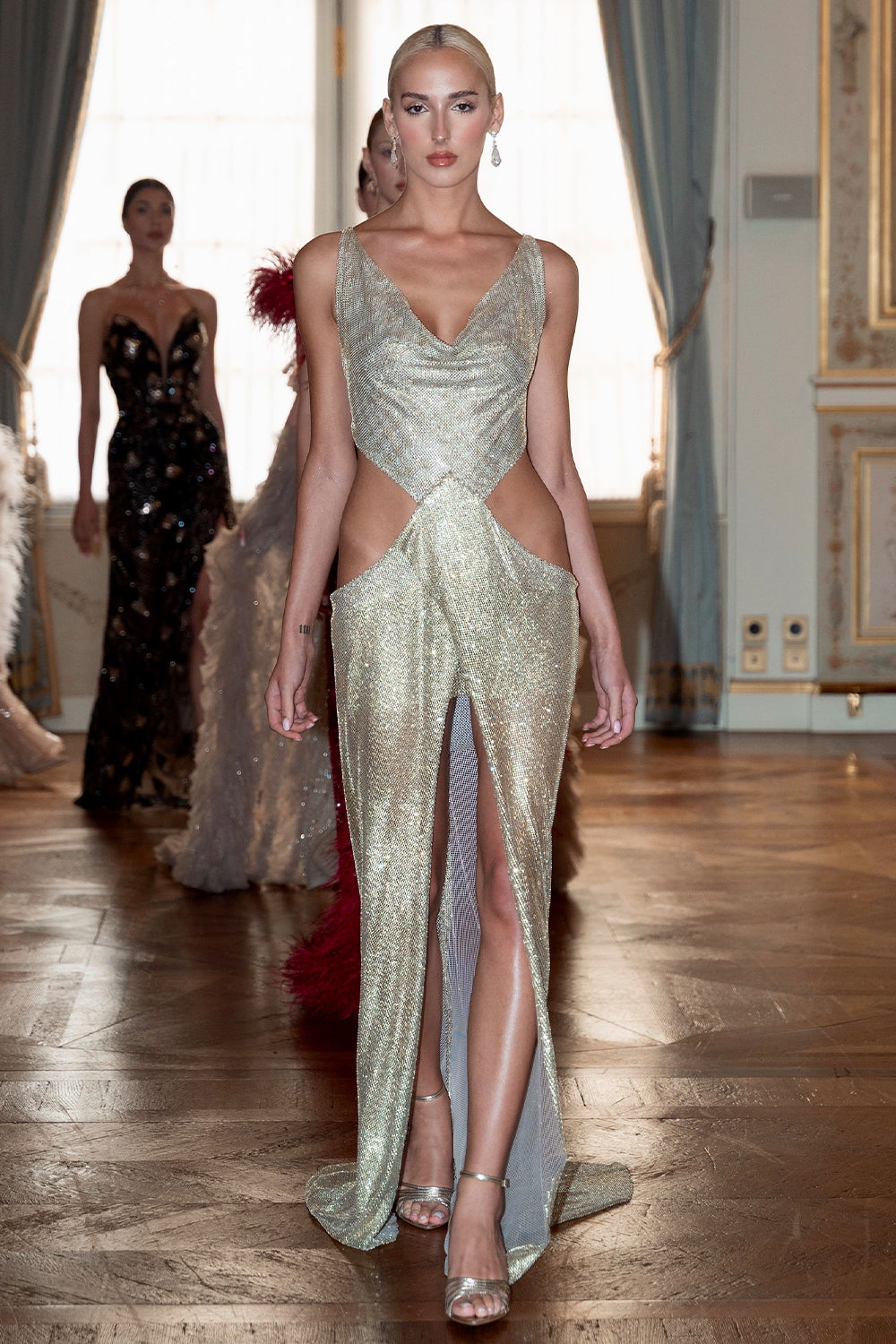 MAXI VESTIDO ROME PEDRERÍA BROCADO DE TUL CHAMPÁN