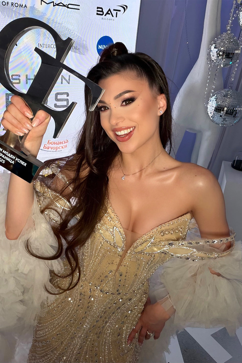 МAXI VESTITO ROME STRASS BROCCATO DI TULLE CHAMPAGNE