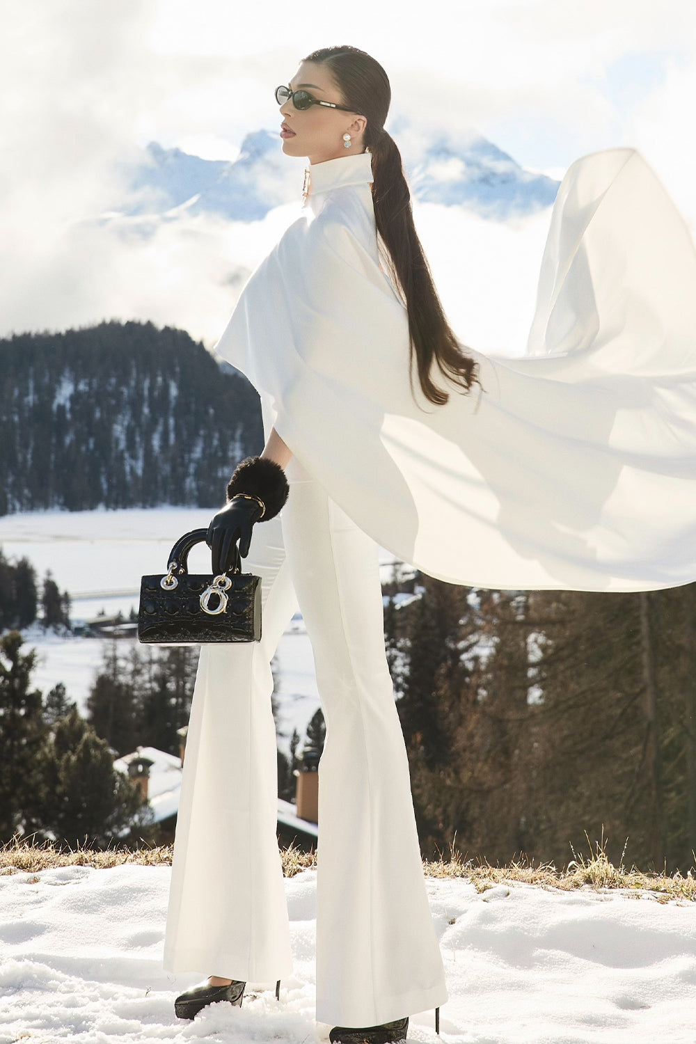 ДЪЛЪГ ПАНТАЛОН САТЕН БЯЛ