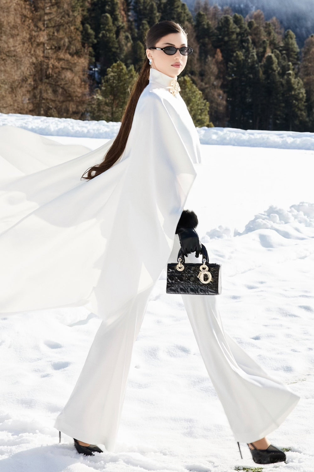 ДЪЛЪГ ПАНТАЛОН САТЕН БЯЛ