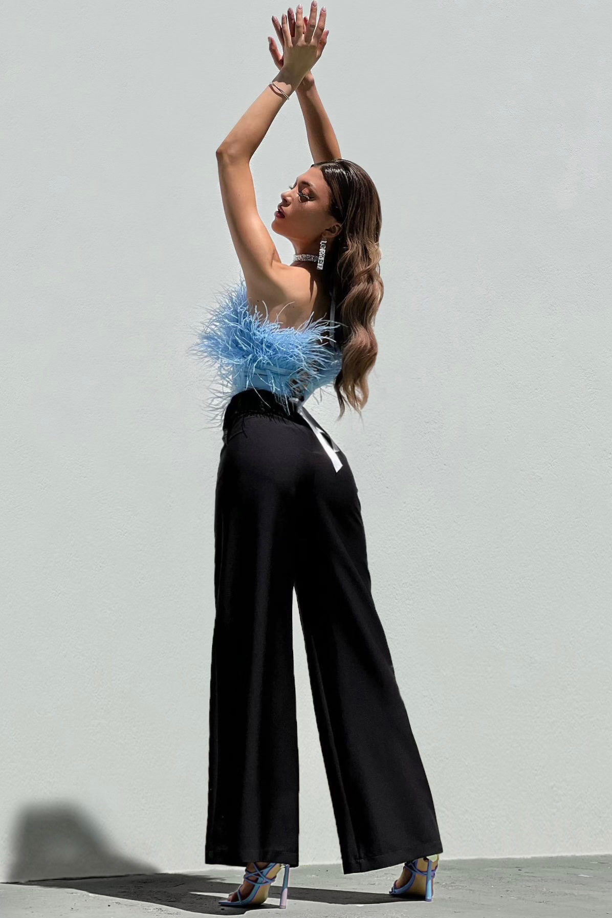 MINI CROP TOP FEATHERS SATIN LIGHT BLUE