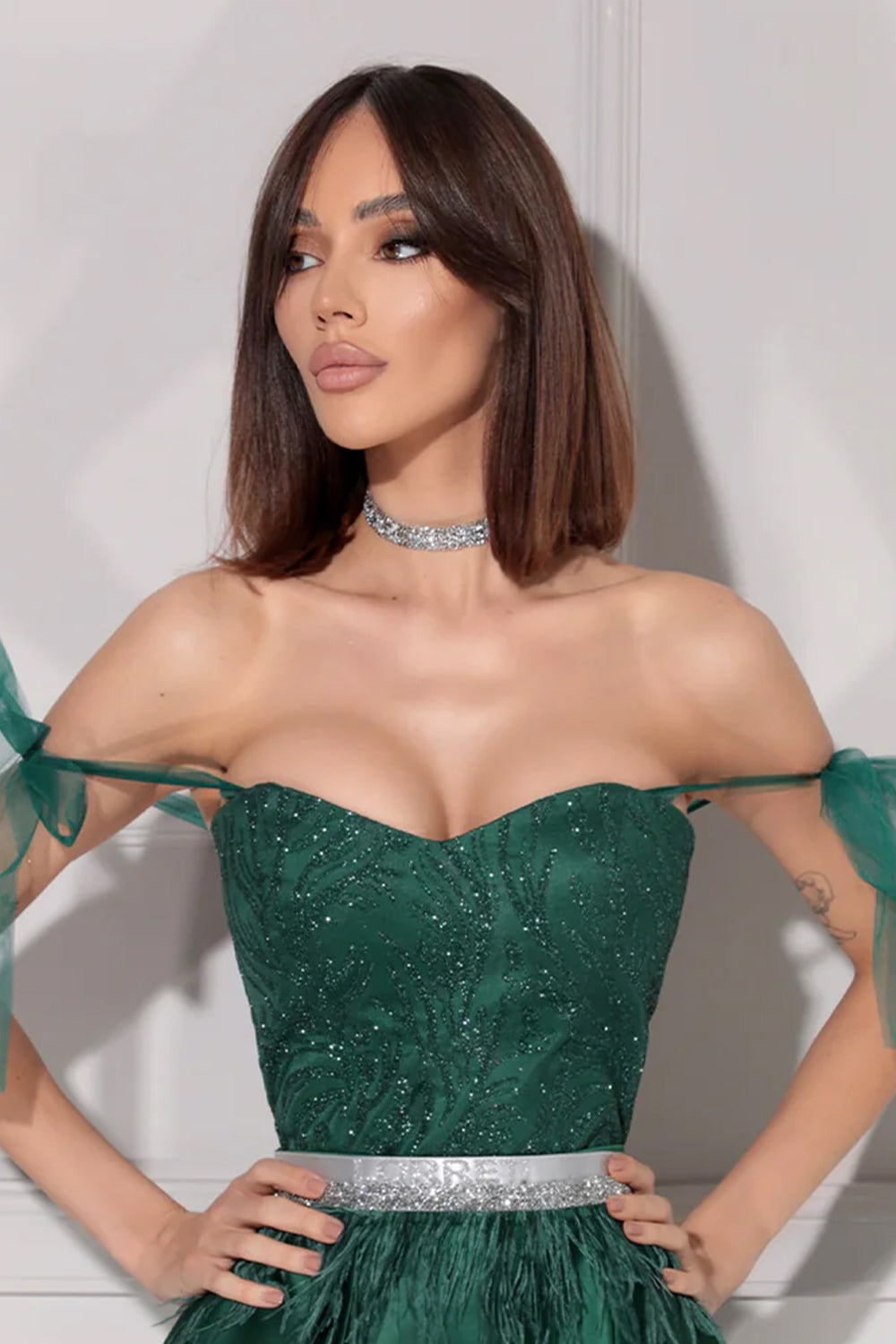 МAXI SET TOP CON GONNA GRACELYN PIZZO GLITTERATO RASO VERDE SCURO