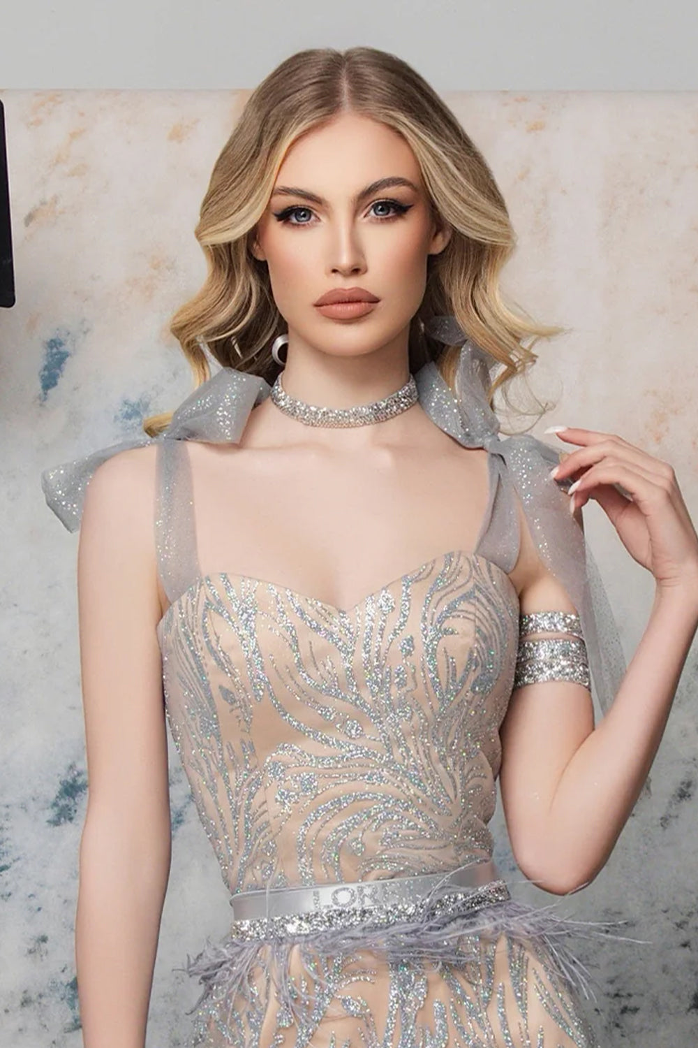 ТОП MARILYN ДАНТЕЛА ГЛИТЕР ТЮЛ СРЕБЪРЕН С НЮД