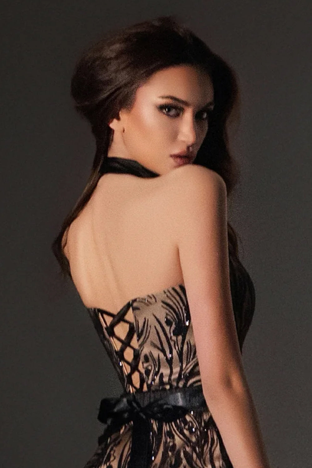 ТОП NIKKIE ДАНТЕЛА ГЛИТЕР ЧЕРЕН С НЮД