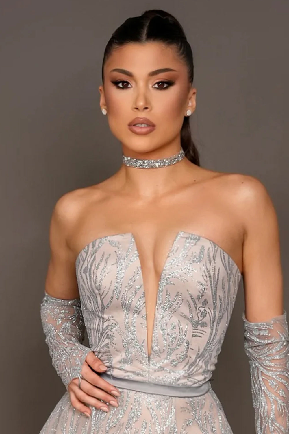 ТОП CELIN ДАНТЕЛА ГЛИТЕР СРЕБЪРЕН С НЮД