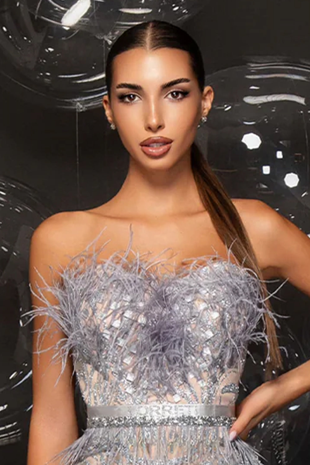 ТОП PENELOPE ДАНТЕЛА ГЛИТЕР ПЕРА СРЕБЪРЕН С НЮД