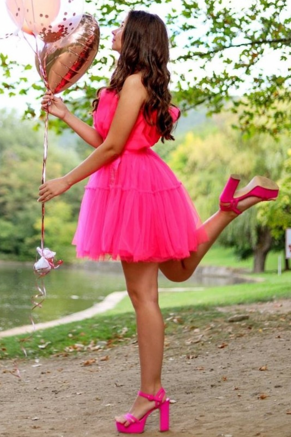 Hot pink barbie skirt best sale